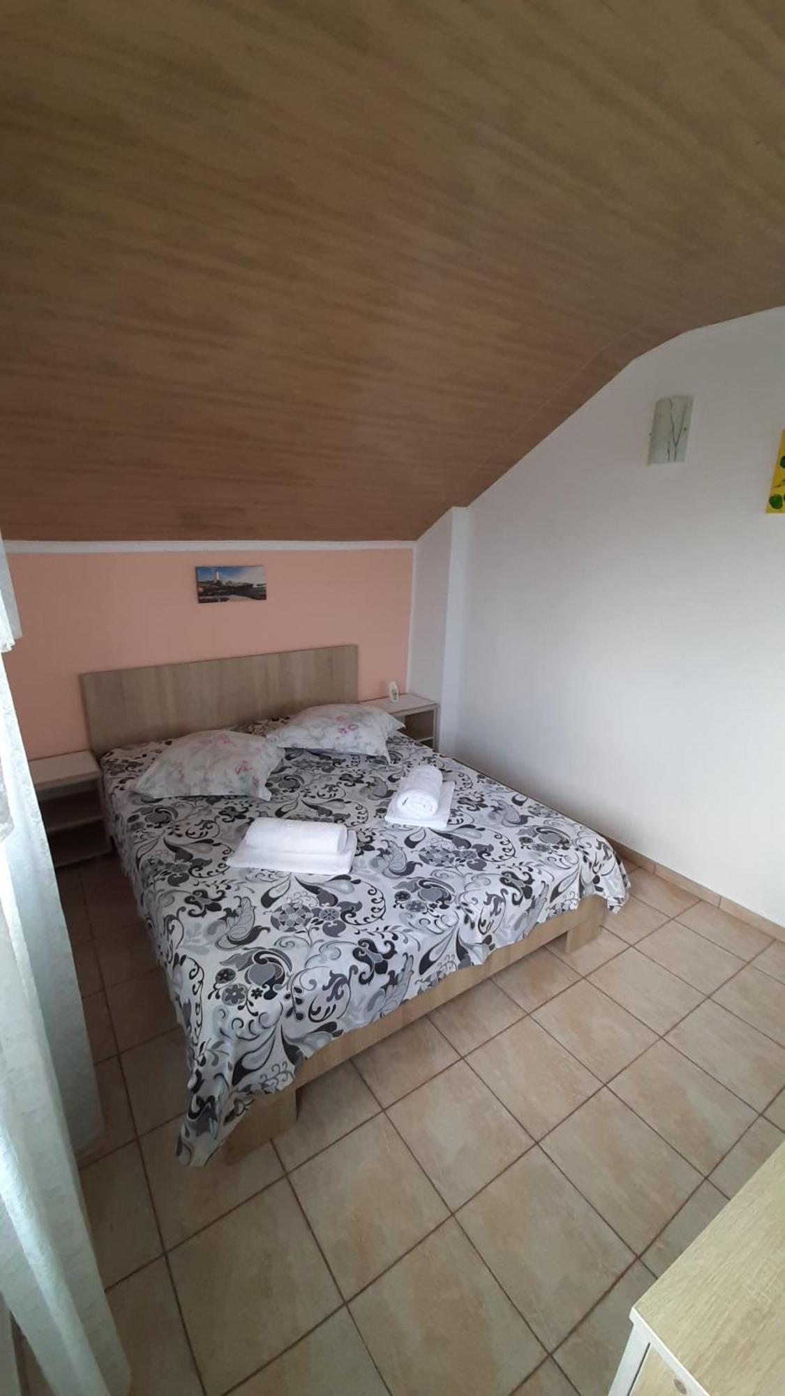 ホテル Bcm Family House ドウア・マ 部屋 写真